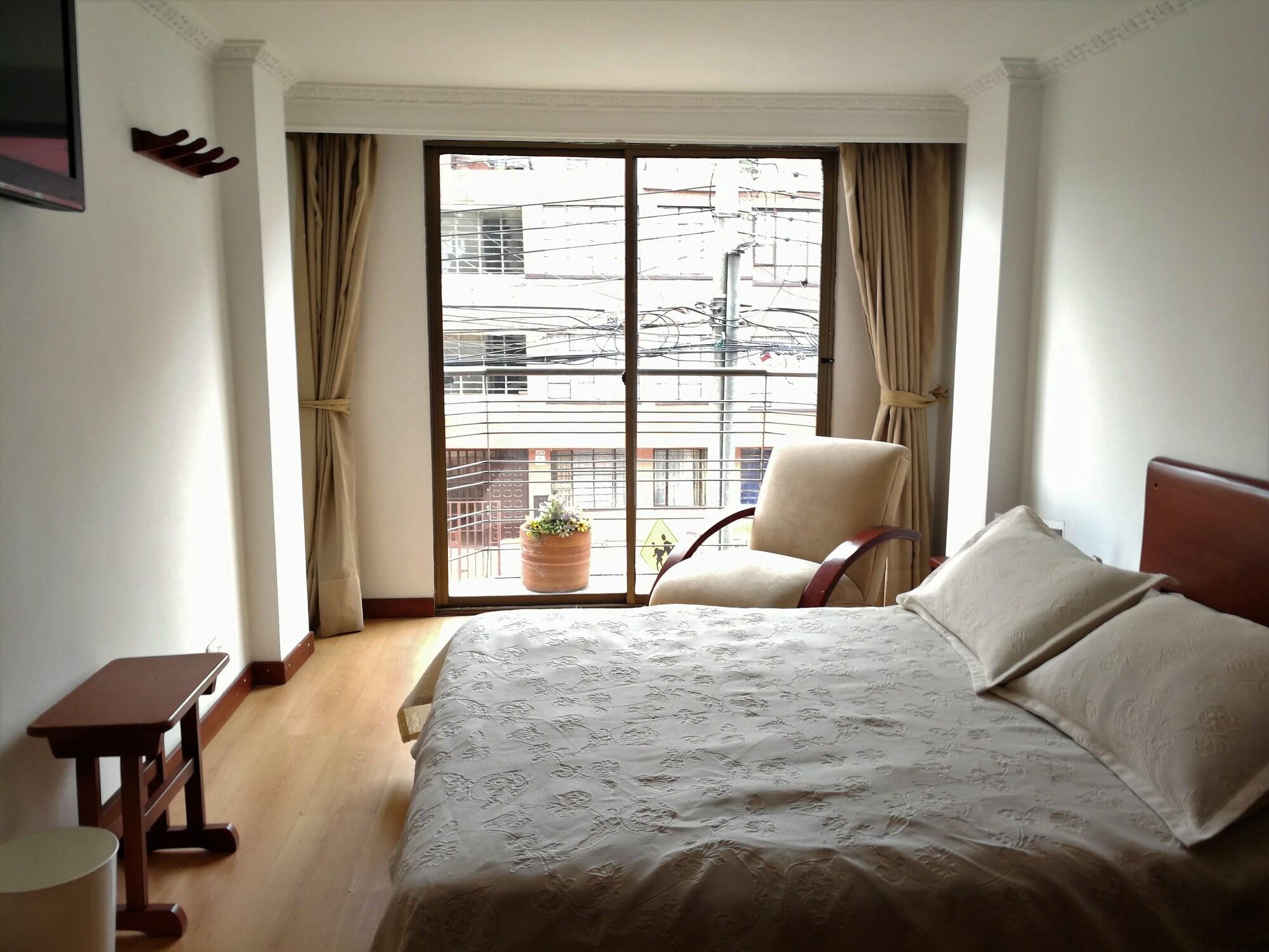 Hotel Alicante โบโกตา ภายนอก รูปภาพ