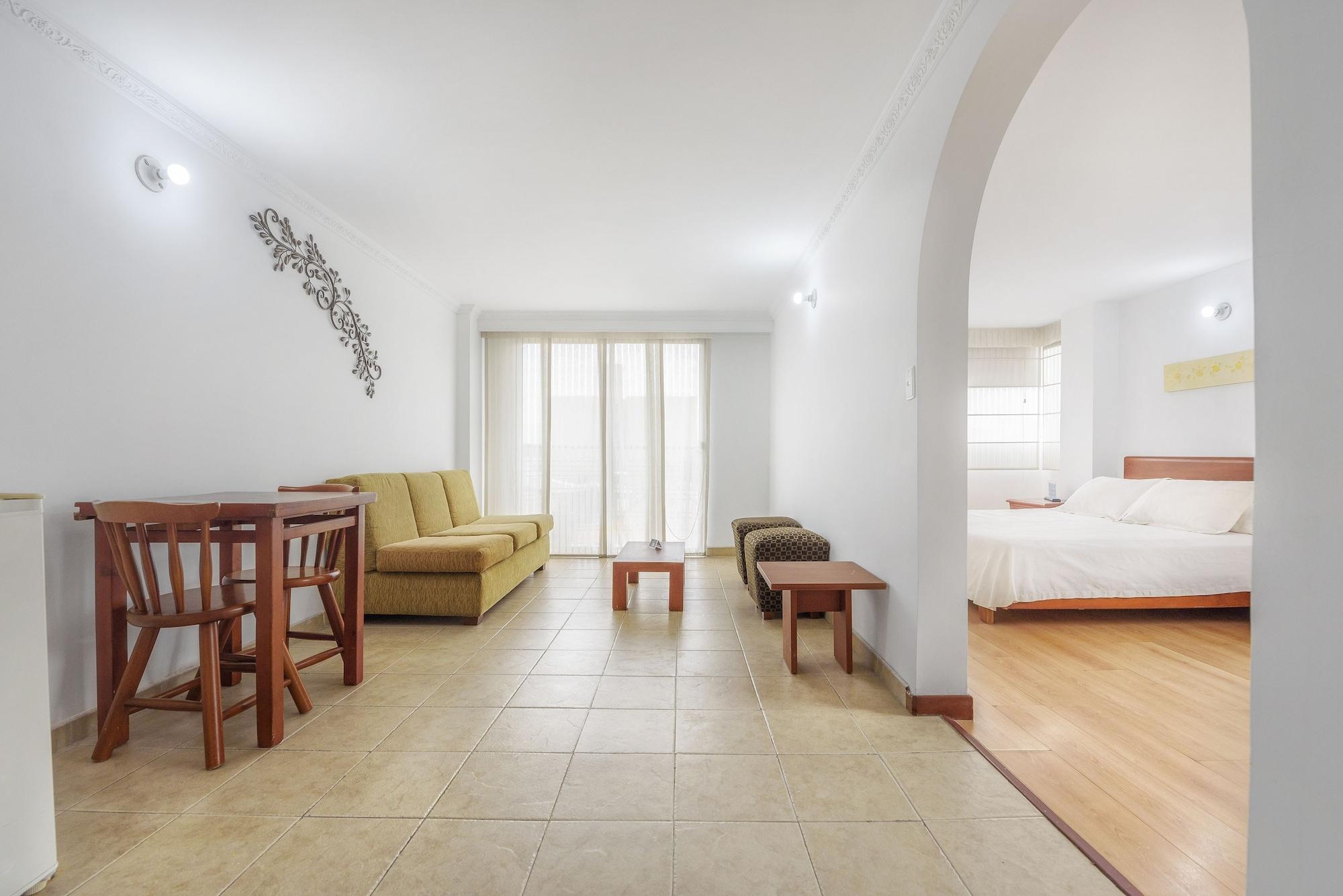 Hotel Alicante โบโกตา ภายนอก รูปภาพ