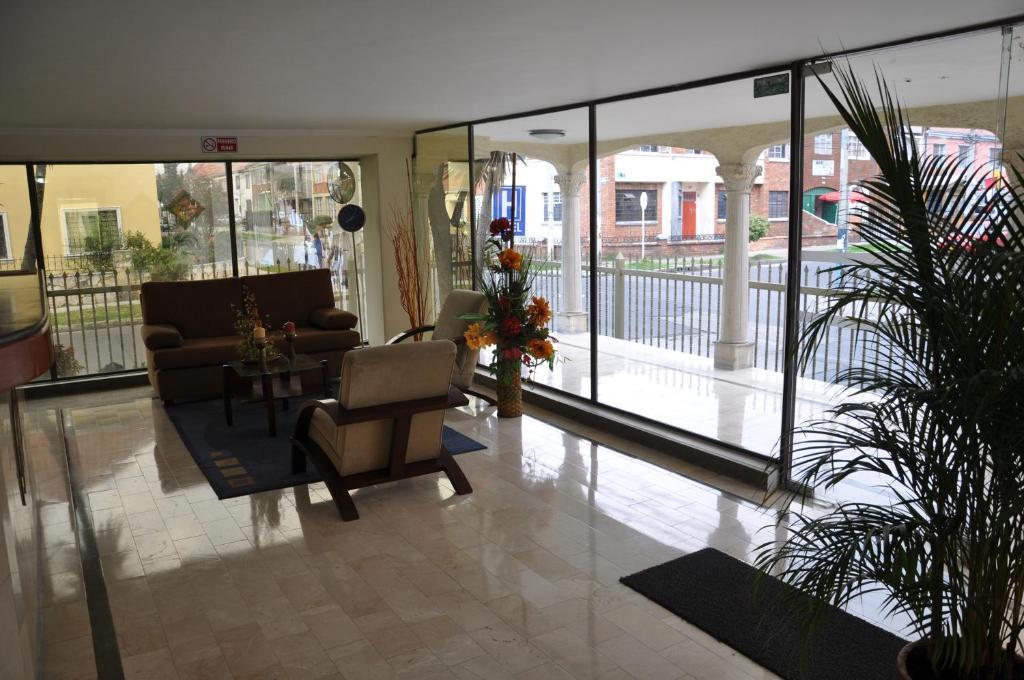 Hotel Alicante โบโกตา ภายนอก รูปภาพ