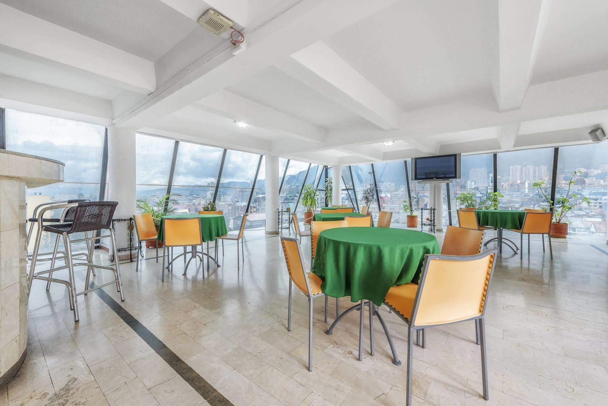 Hotel Alicante โบโกตา ภายนอก รูปภาพ